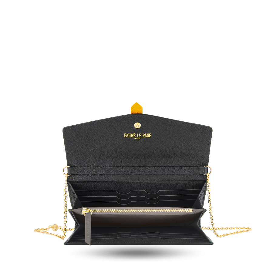 12CC Knight Wallet on Chain - Powder Black