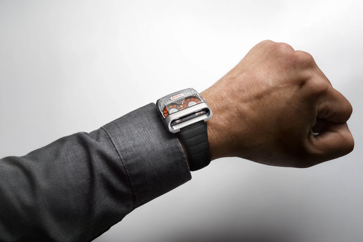 Amida - the 1970's reborn