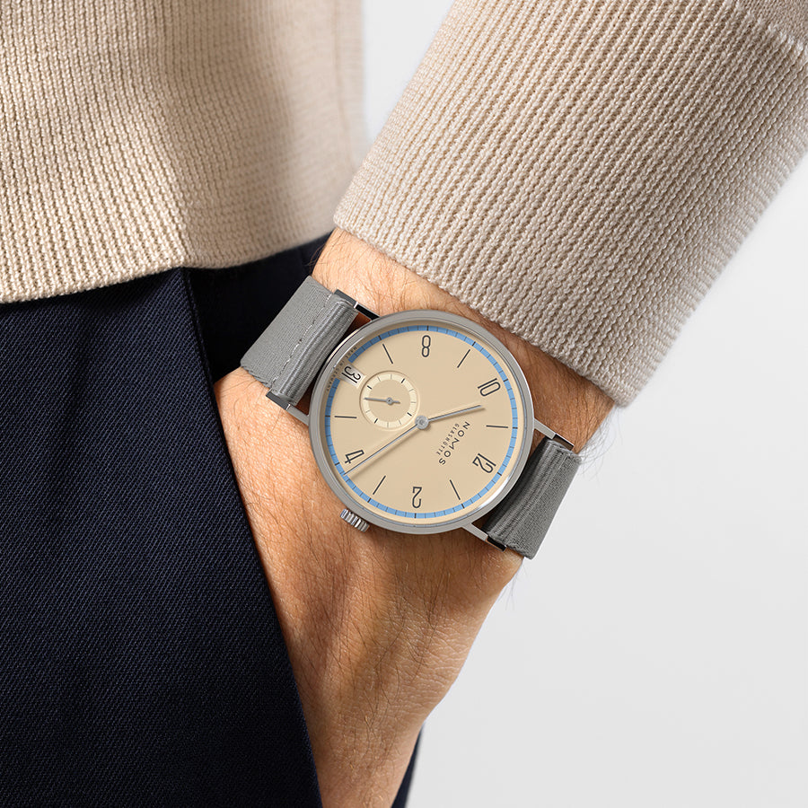 NOMOS Tangente 38 Date Ariel