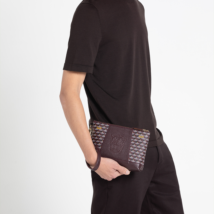 Carry On 21 Pouch - Ivress Red