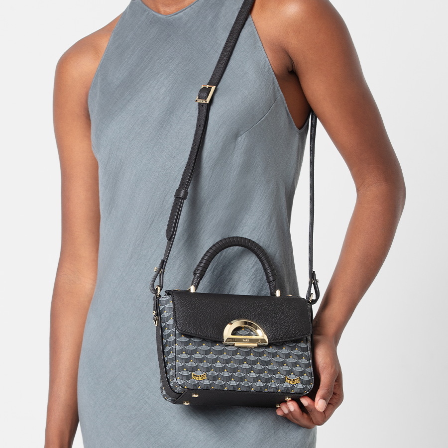 Parade Soft 19 - Powder Black