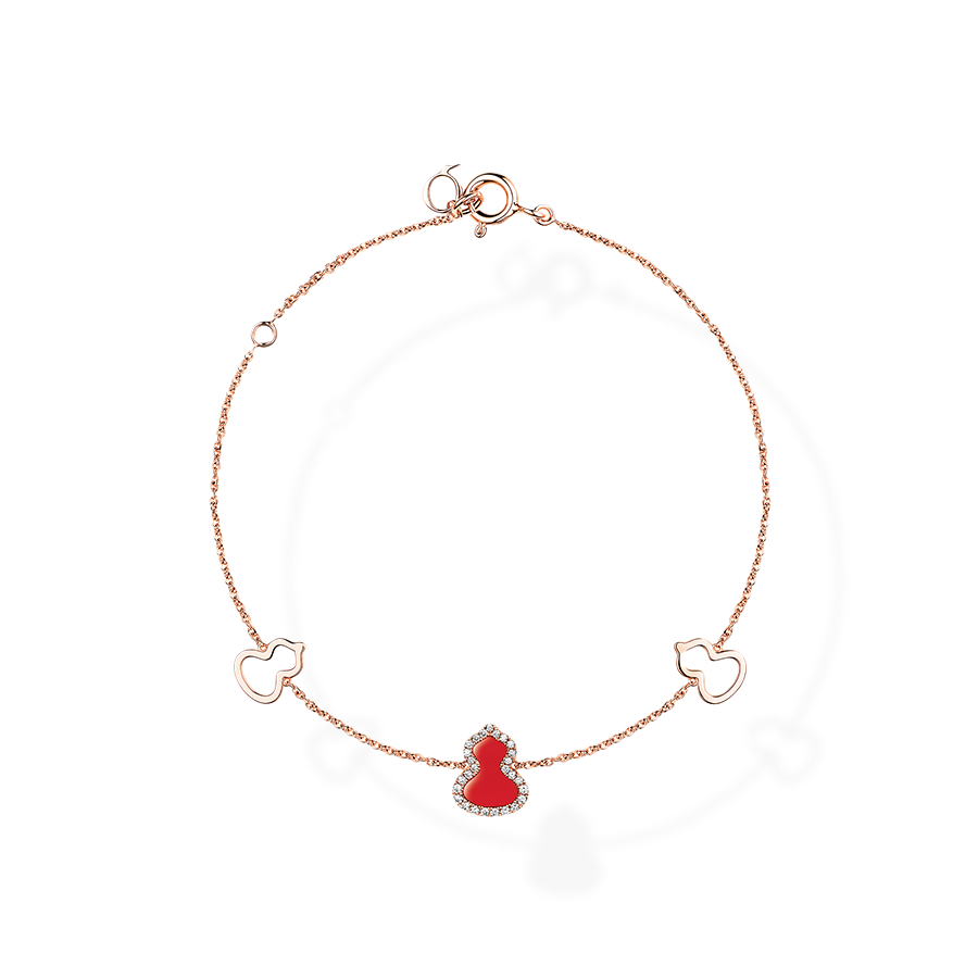 Mickey and Minnie Mouse Swarovski Crystal Bracelet | Bling Out Your Disney-Loving  Friends With These 54 Enchanting Jewellery Gifts | POPSUGAR Smart Living UK  Photo 49