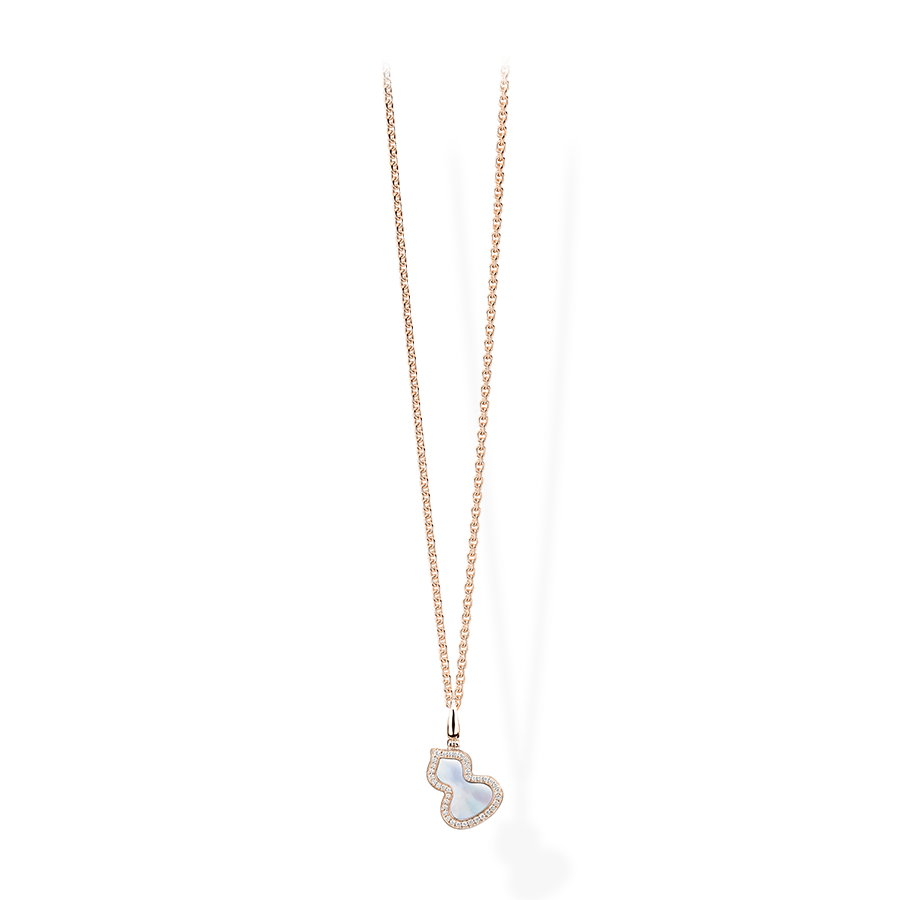 Wulu Pendant Small in Pink Gold with Diamonds and Mother of Pearl