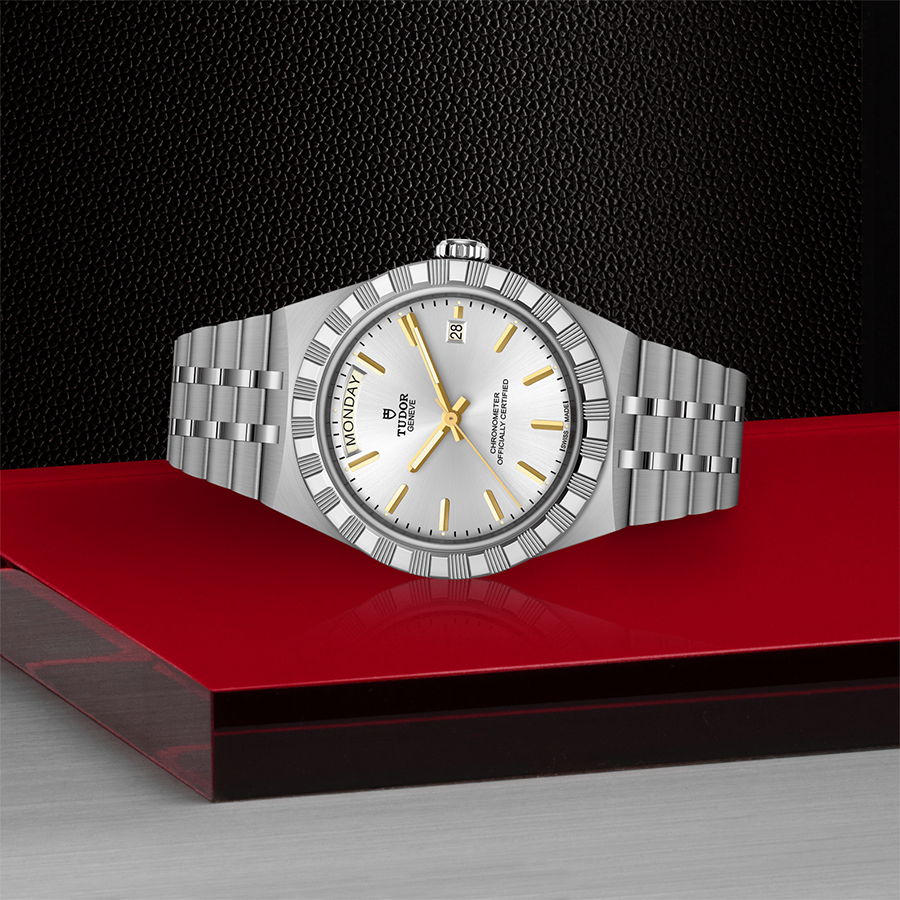 TUDOR Royal 40mm