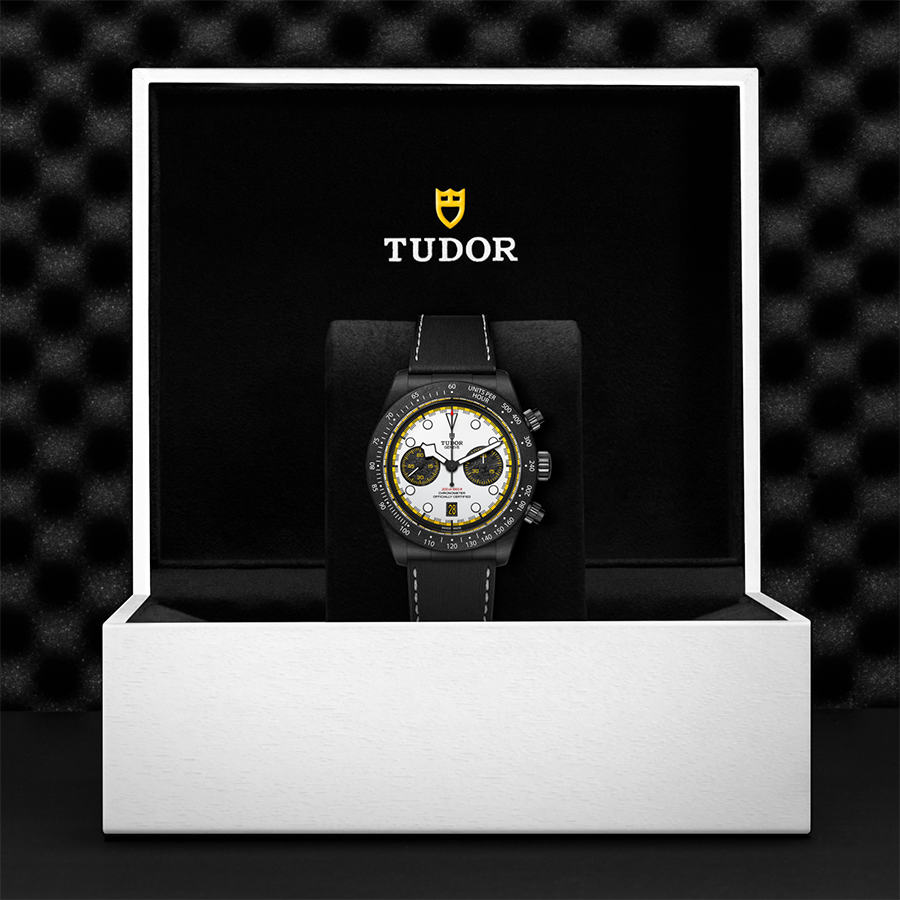 TUDOR Black Bay Chrono "Carbon 26"