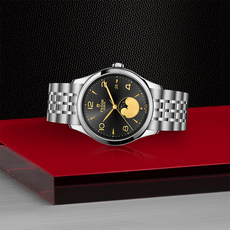 TUDOR 1926 Luna