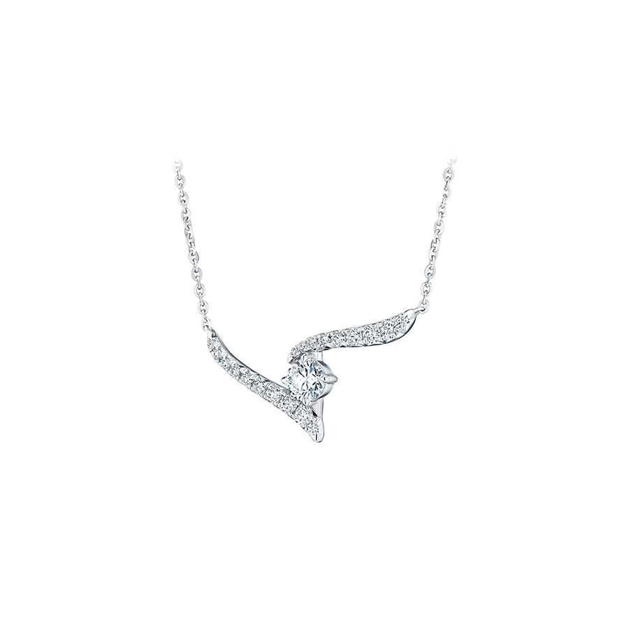 Vela Crossover Pendant 0.47 ct TDW