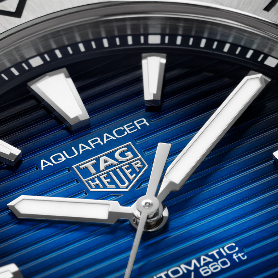 Aquaracer Professional 200 Date